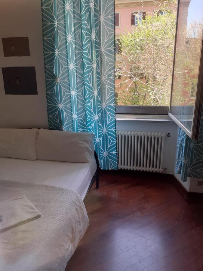 Albergue Happy Roma Exterior foto