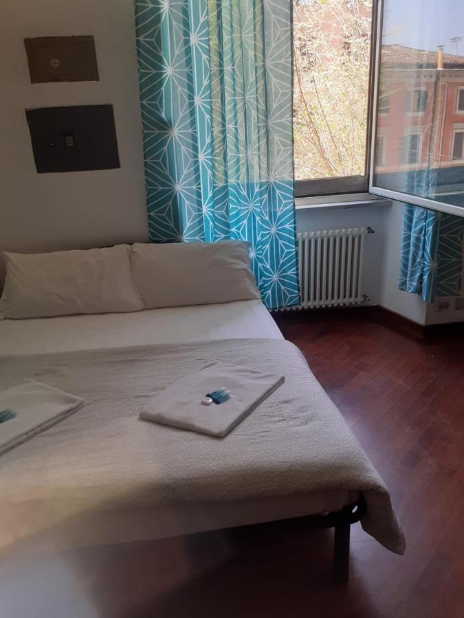 Albergue Happy Roma Exterior foto