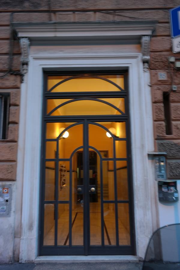 Albergue Happy Roma Exterior foto